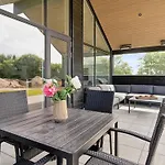 Spacious Retreat Near - By Traum Nyaraló