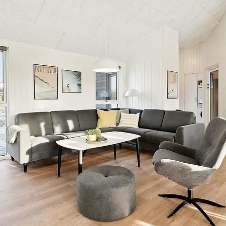 Semesterbostad Spacious Retreat Near - By Traum Sarup